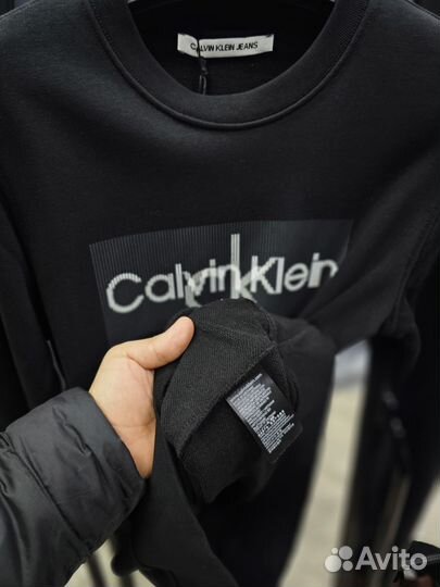 Свитшот мужской новый calvin klein