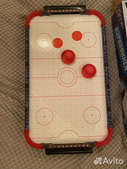 Настольный аэрохоккей