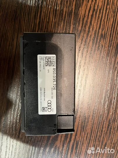 Блок USB AUX 8S035726 от Audi TT 8S