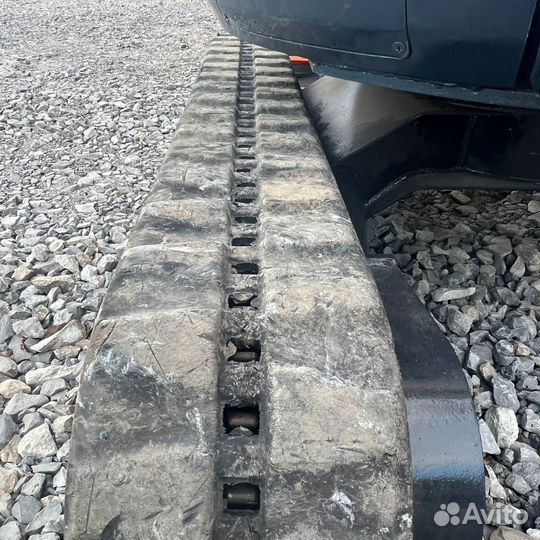 Мини-экскаватор Hitachi EX20U-3, 2011