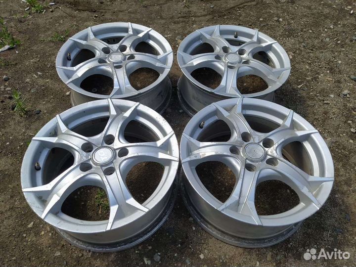 R-16 5/114.3 литые диски