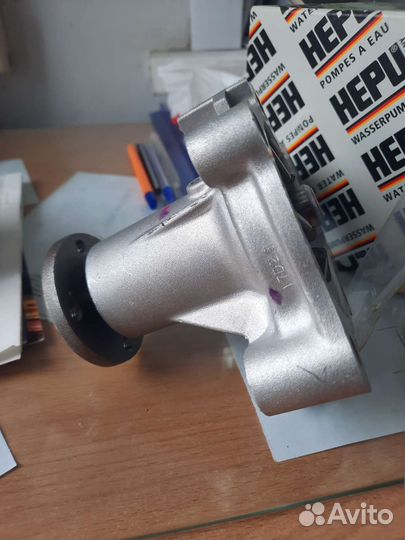 Помпа mitsubishi гольф лансер.дв.1.3,1.6 16кл