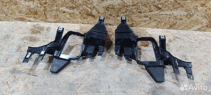 Крепление фар нижние BMW E65 рестайлинг