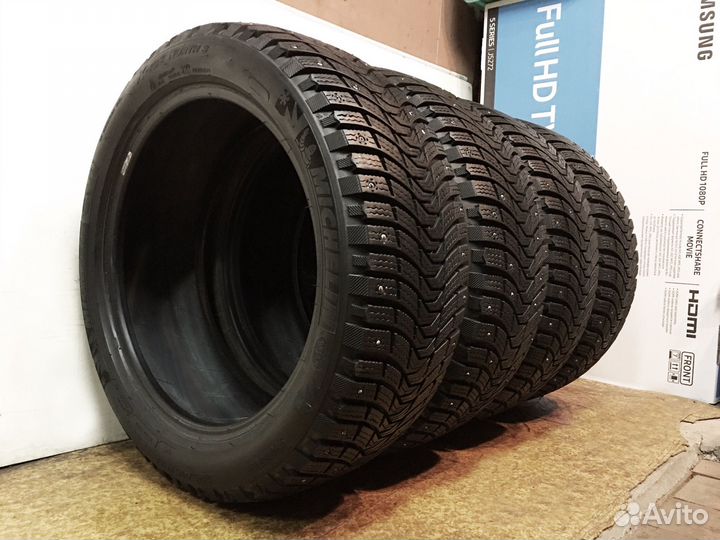 Michelin Latitude X-Ice North 3 215/55 R18