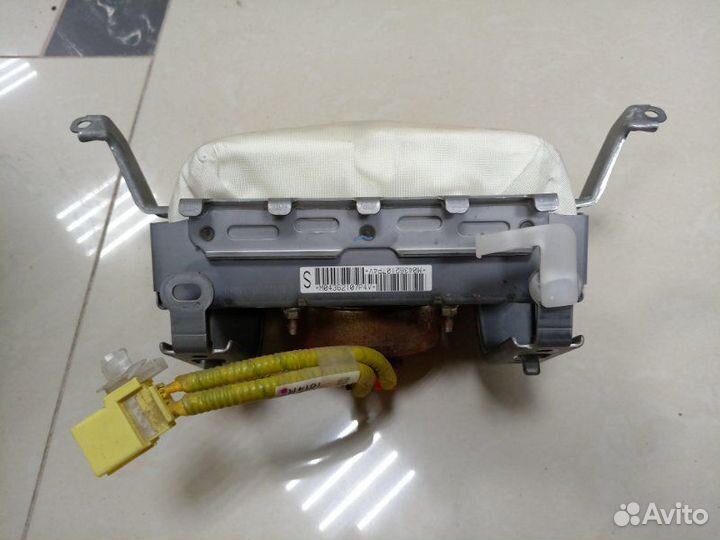 Подушка безопасности пассажира Lexus Ls460 USF40
