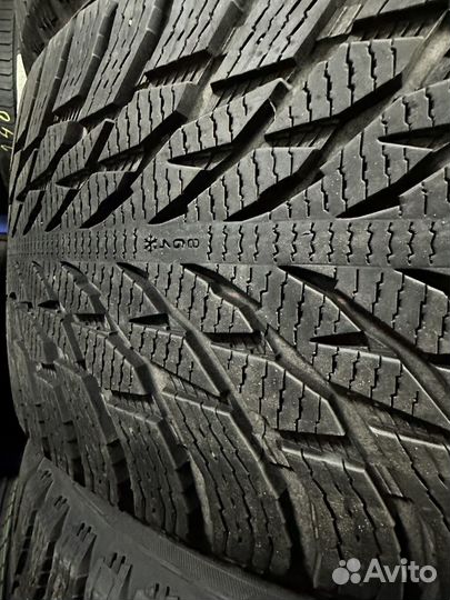 Nokian Tyres Hakkapeliitta R3 295/40 R21
