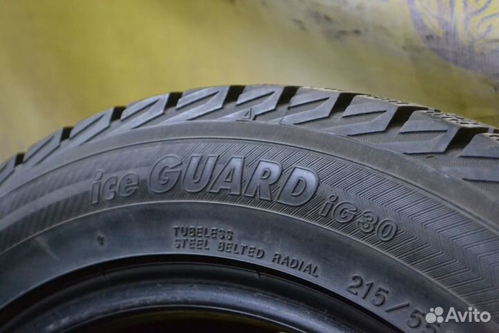 Yokohama Ice Guard IG30 215/55 R17