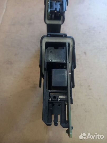 Блок Управления стеклоподъемниками Пассат Б5 гольф