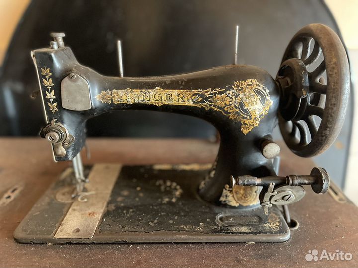 Швейная машинка зингер ножная
