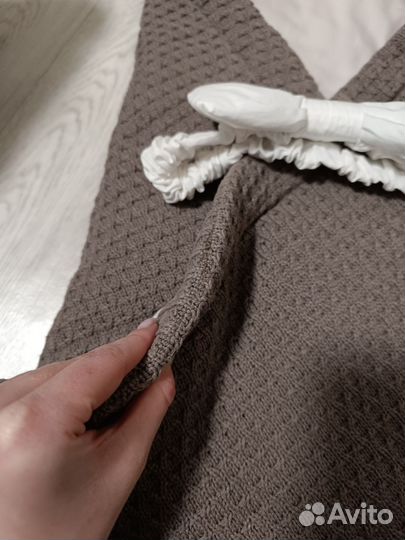 Демисезонный вязанный конверт на выписку