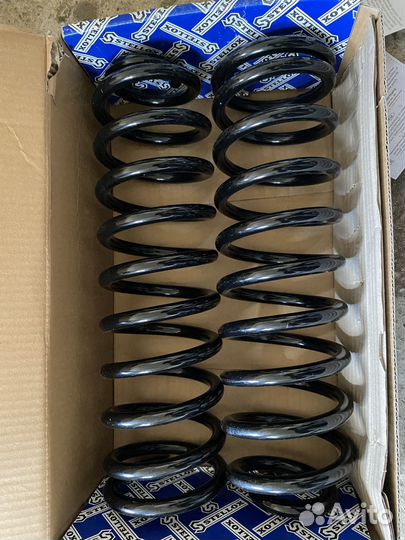 Пружина задняя Vw Passat B4