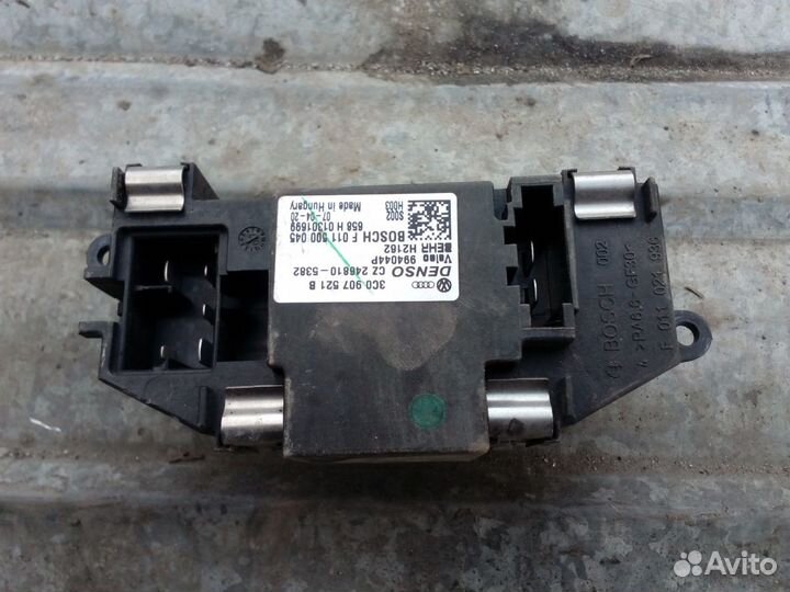 Резистор отопителя Volkswagen Golf Plus