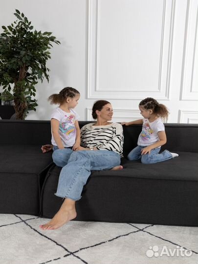 Диван со спальным местом 2700х1650 мм