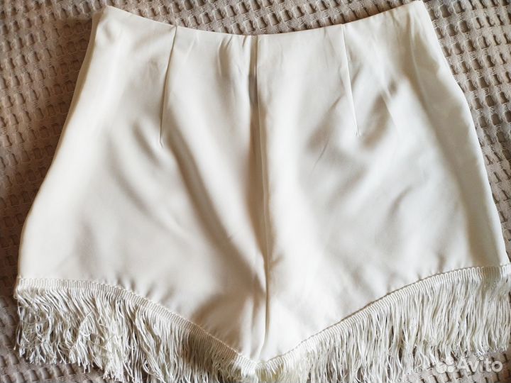 Шорты с бахромой