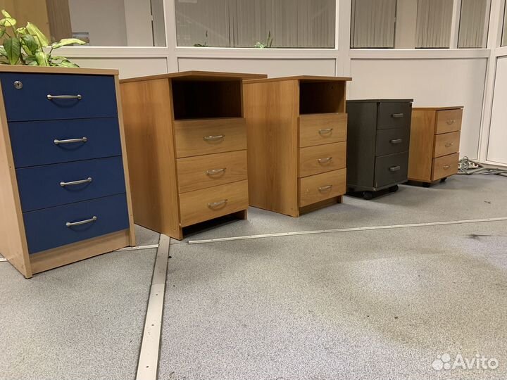 Офисная тумба