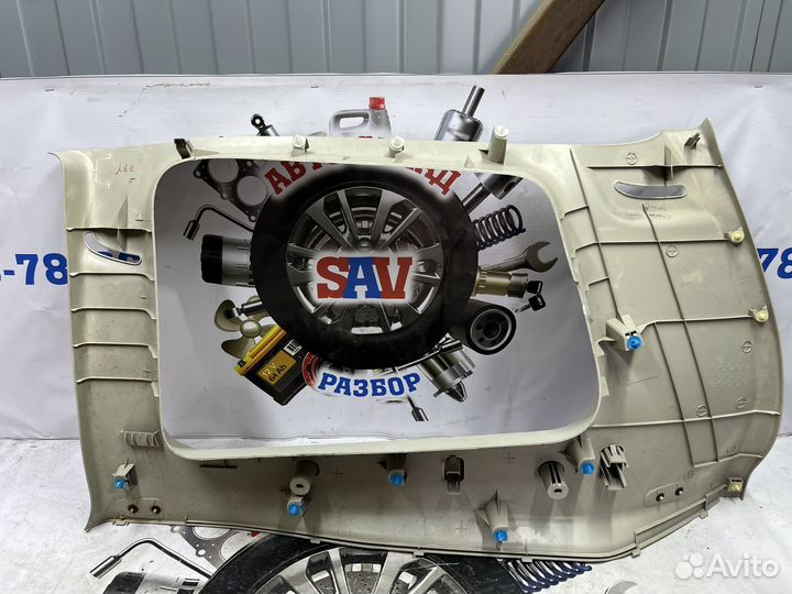 Обшивка багажника верхняя левая pajero 4