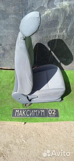 Пассажирское сиденье Almera Classic B10
