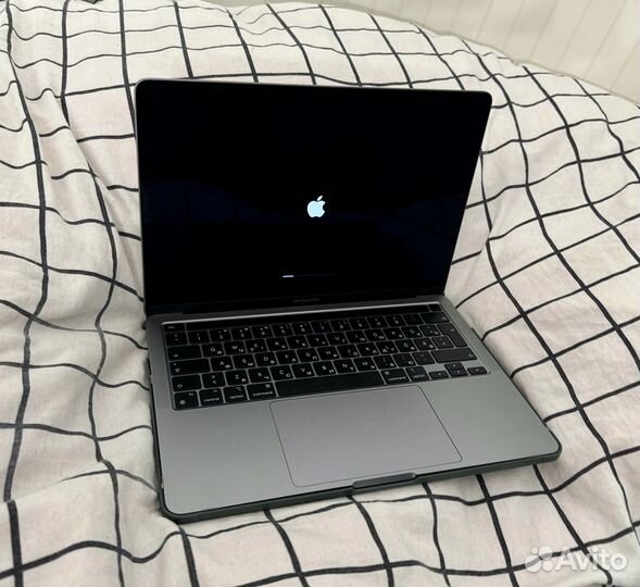 Apple macbook pro 13 2022 m2 16gb 1tb