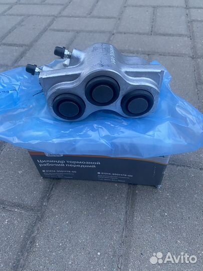 Цилиндр тормозной передний правый Нива Шевролет