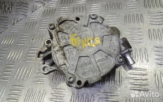 Насос вакуумный audi A4 B8 (5DN19KX01)