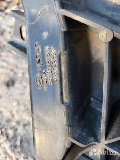 Рамка радиатора Santa Fe 4 с 2020- 2023 рестайлинг