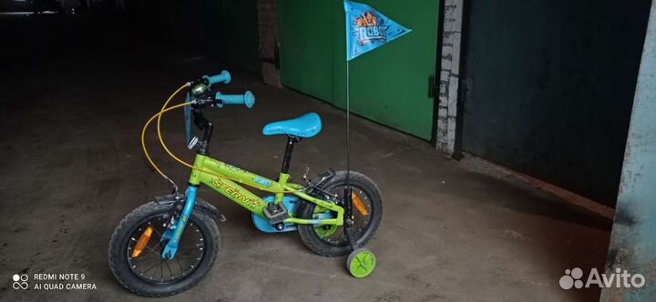 Детский велосипед 4х колёсный