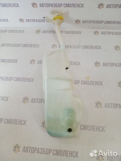 Бачок омывателя VW Sharan 1