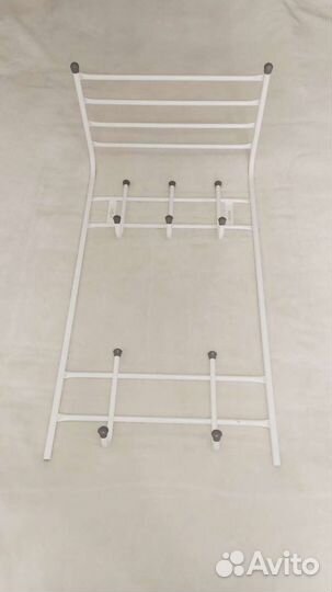 Вешалка настенная 75см