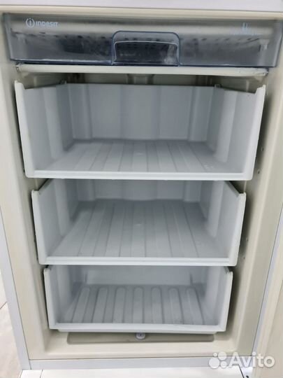 Холодильникindesit BH20.025