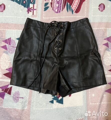 Кожаные шорты