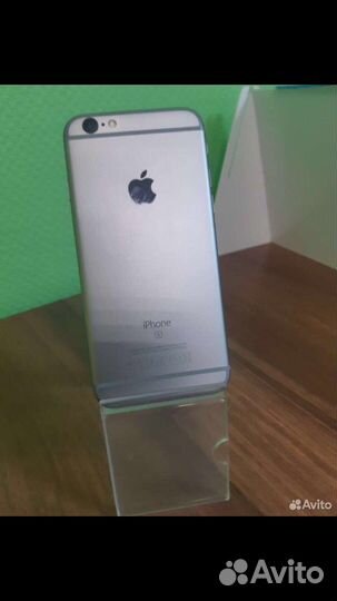 Телефон iPhone 6s