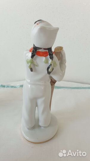 Фарфоровые статуэтки СССР лфз и другие