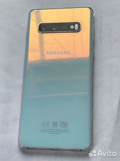 Samsung Galaxy S10, 8/128 ГБ