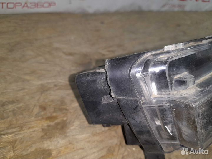 Фара противотуманная правая Porsche Cayenne/Macan