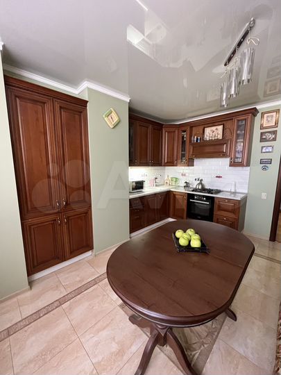 2-к. квартира, 80 м², 3/5 эт.