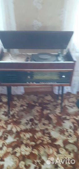 Ламповая радиола. Урал - 114