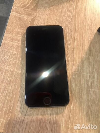 iPhone 6S, 32 ГБ