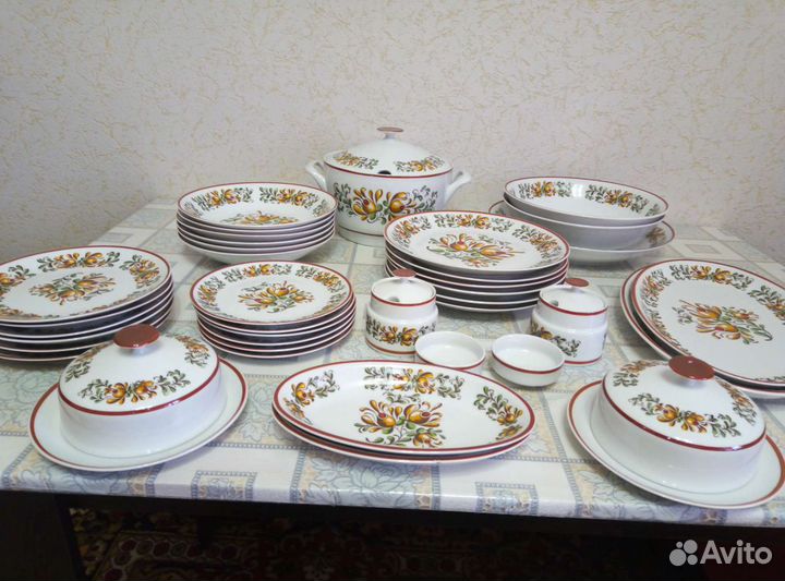 Сервиз столовый производства Чехословакии