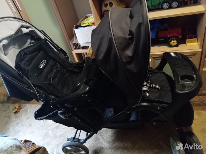 Детская коляска