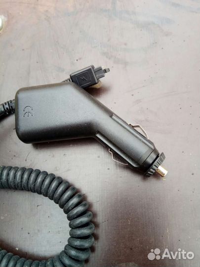 Автомобильное зарядное устройство Ericsson Т10