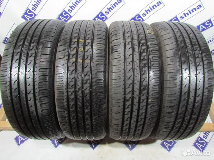 Goodyear EfficientGrip SUV 225/55 R19 96R