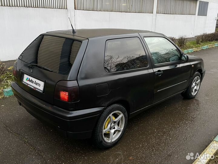 Volkswagen Golf 1.8 МТ, 1993, 292 000 км