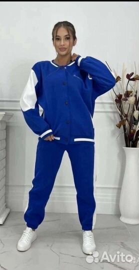 Спортивный костюм женский новый 42-50 р-ры