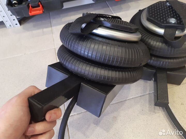 Пневмодомкрат, домкрат пневматический