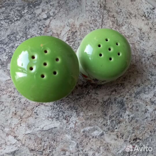 Солонка и перечница