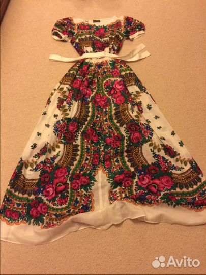 Продаю очень красивое платье