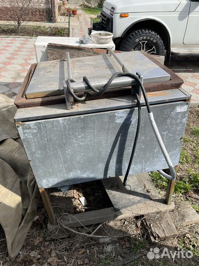 Сковорода электрическая опрокидывающаяся