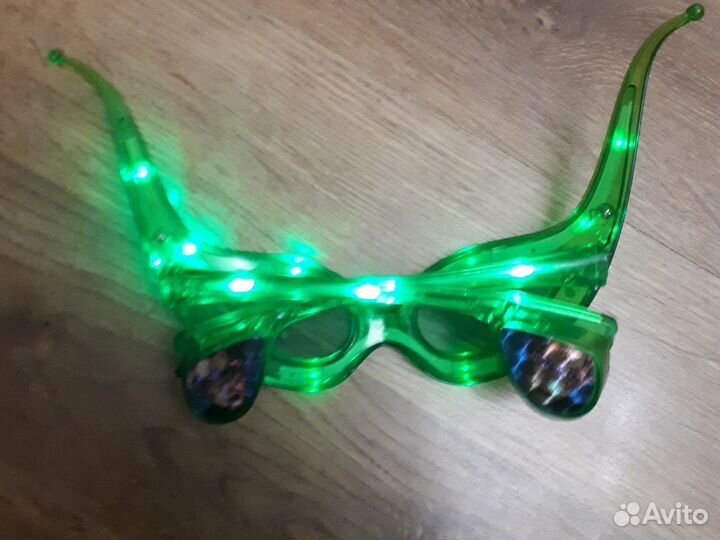 Очки на батарейках