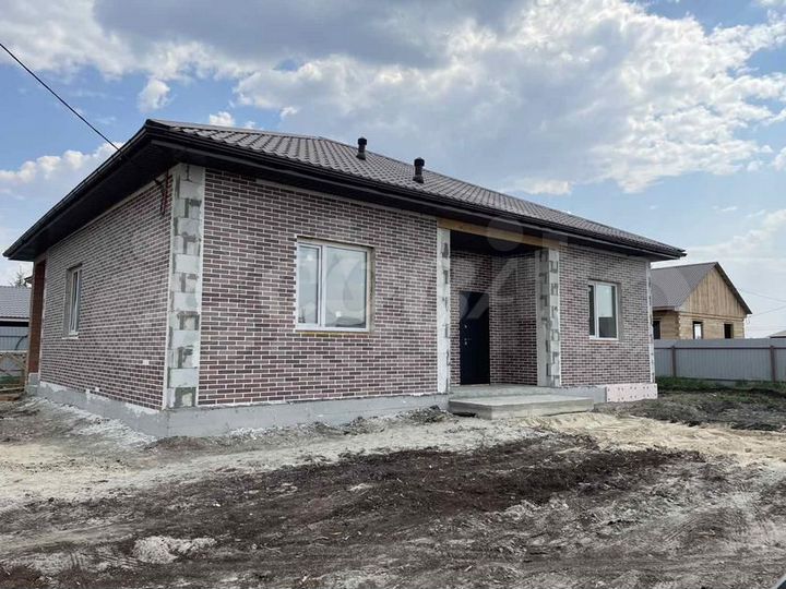 Дача 103 м² на участке 6 сот.