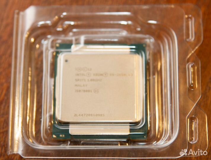 Процессор Intel Xeon E5-2650L v3 - 12 ядер